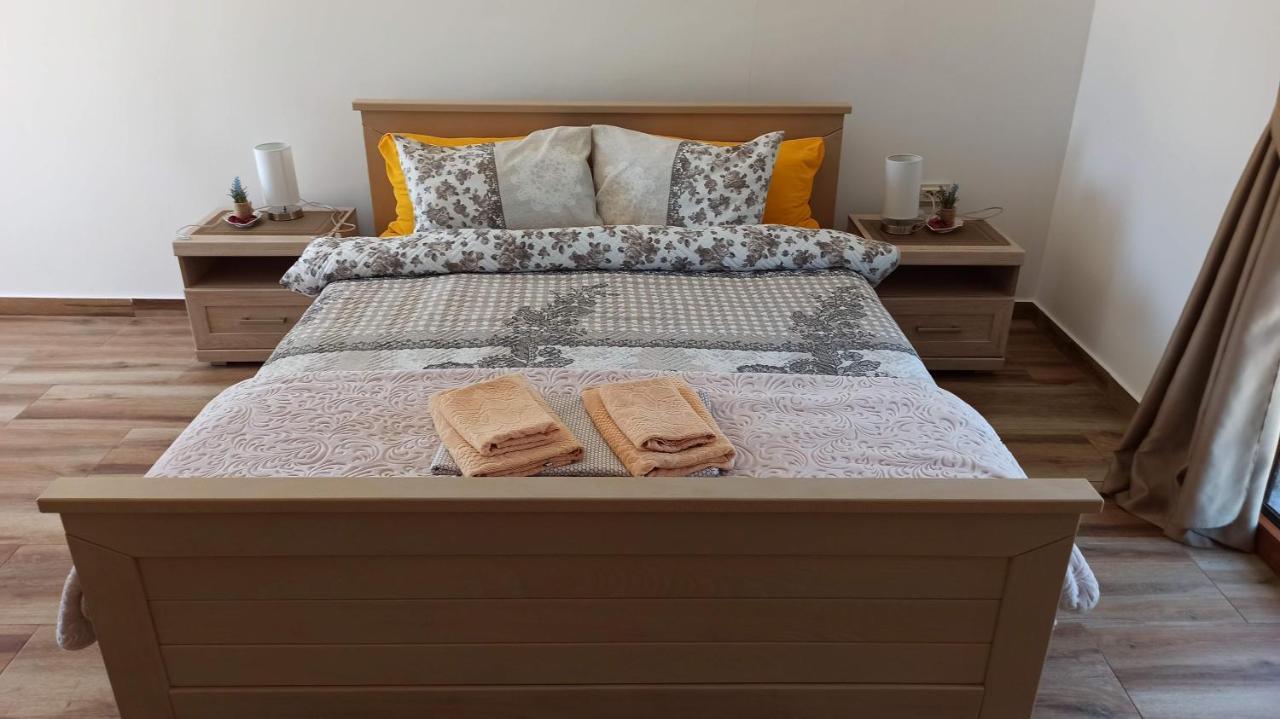 Village House - Novak Rijecani Rijeka Crnojevića Esterno foto