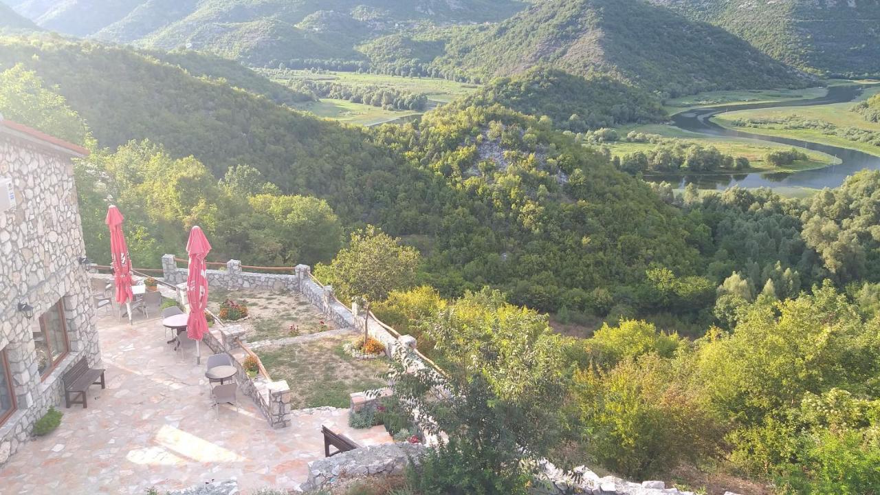 Village House - Novak Rijecani Rijeka Crnojevića Esterno foto