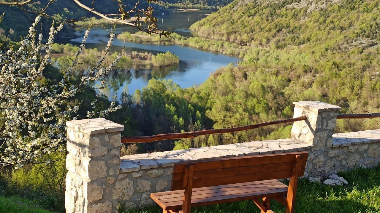 Village House - Novak Rijecani Rijeka Crnojevića Esterno foto